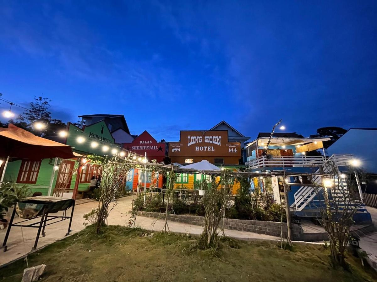 Hometown & Bungalow Đà Lạt Extérieur photo